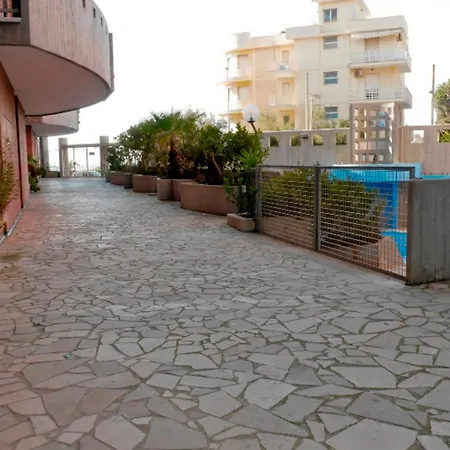 شقة Stunning Sea View Flat For 6 Baia غالّيبولي