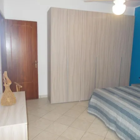 Stunning Sea View Flat For 6 Baia Apartment