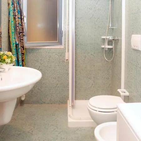 شقة Stunning Sea View Flat For 6 Baia